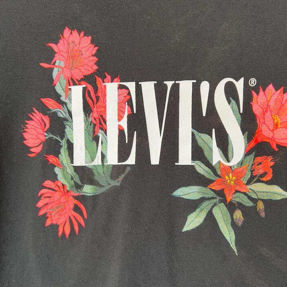 Levis Top SZ XS Black The Perfect Tee Bleached Logo Cactus Flower Short Sleeve - Picture 6 of 12